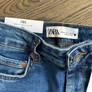 Zara signature denim